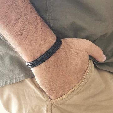 Schwarzes Armband aus geflochtenem Leder - 2481